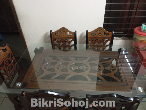 Dining table 6 chairs